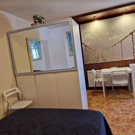 Style Apartments City Center Валенсія Екстер'єр фото