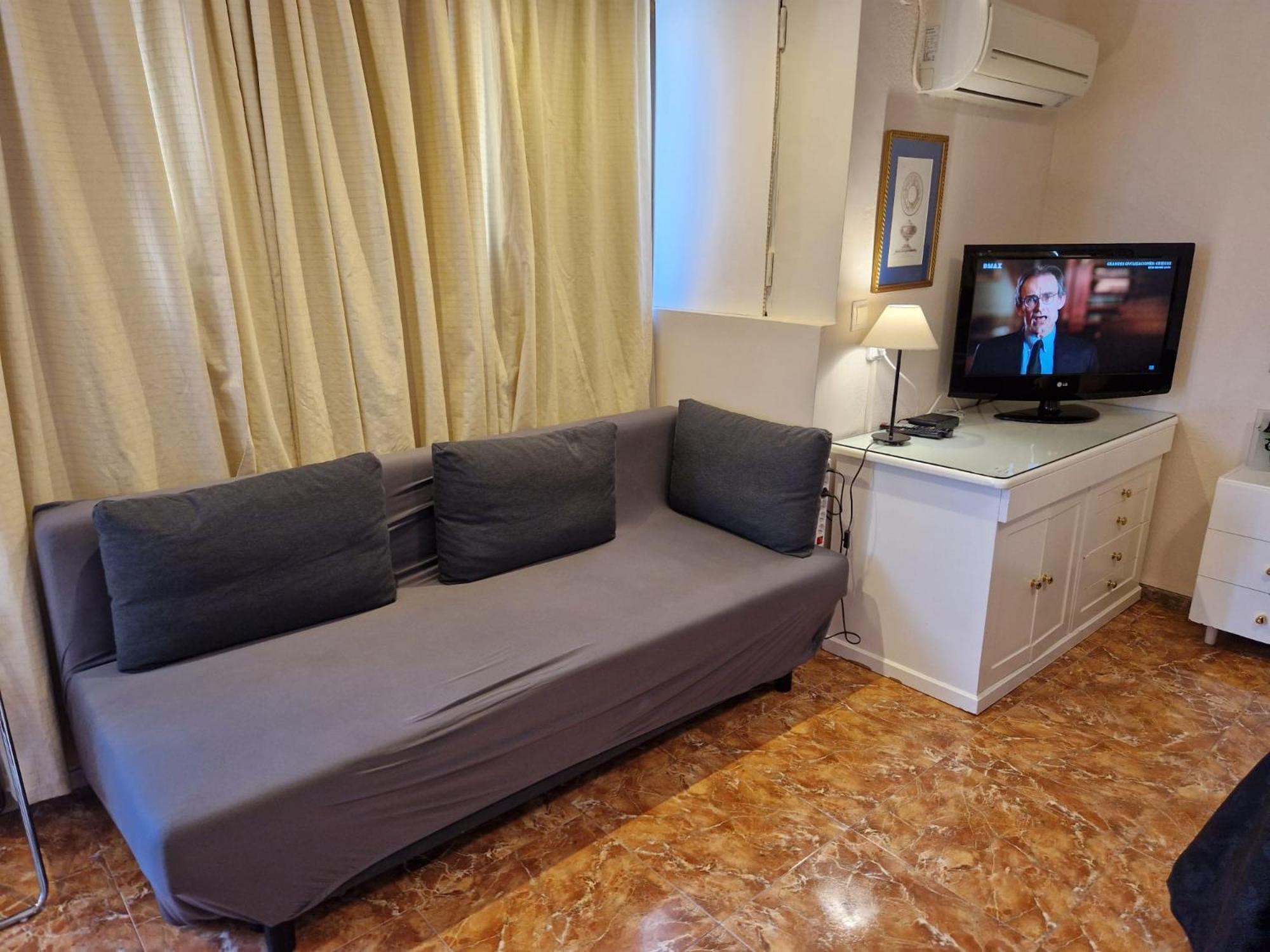 Style Apartments City Center Валенсія Екстер'єр фото